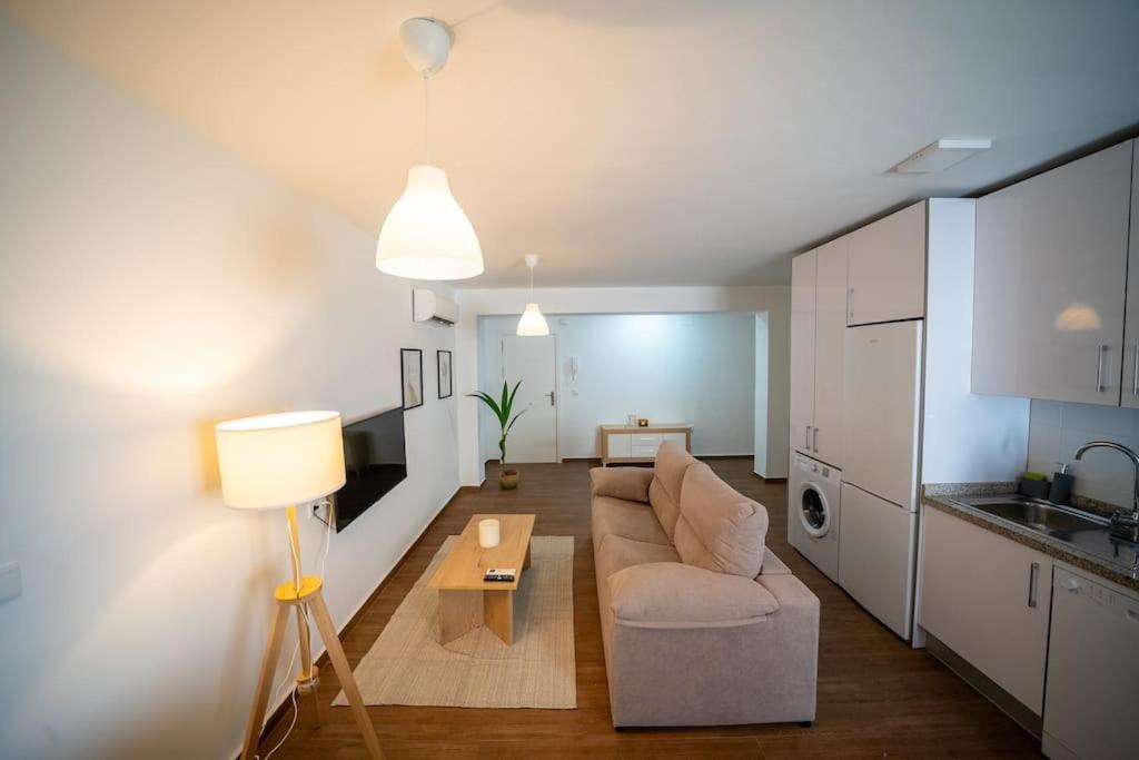 California Apartament Duenas セビリア エクステリア 写真