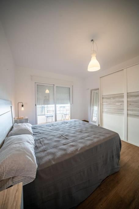 California Apartament Duenas セビリア エクステリア 写真