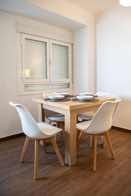 California Apartament Duenas セビリア エクステリア 写真